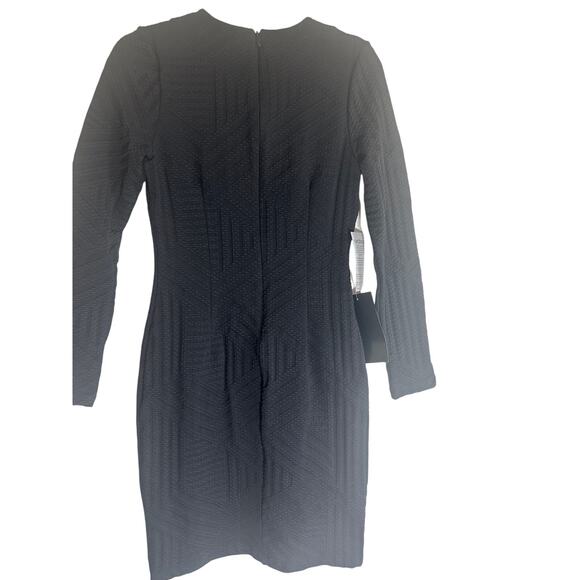 NWT Bebe Women's Black Textured Bodycon Dress M Long Sleeve Fitted Mini Cocktail - Picture 5 of 11